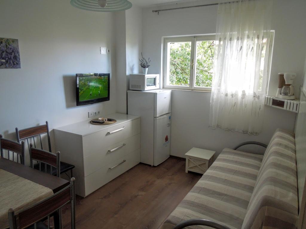 Apartments Meleh Crikvenica Luaran gambar
